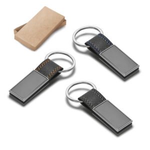 BALE. Chaveiro em c. sintético e metal