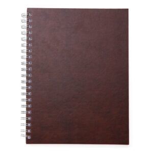 Caderno de Couro Sintético.